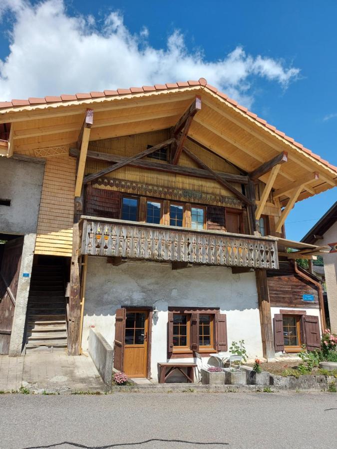 Appartement Voute En Gruyere Dans L'Intyamon Enney Екстер'єр фото